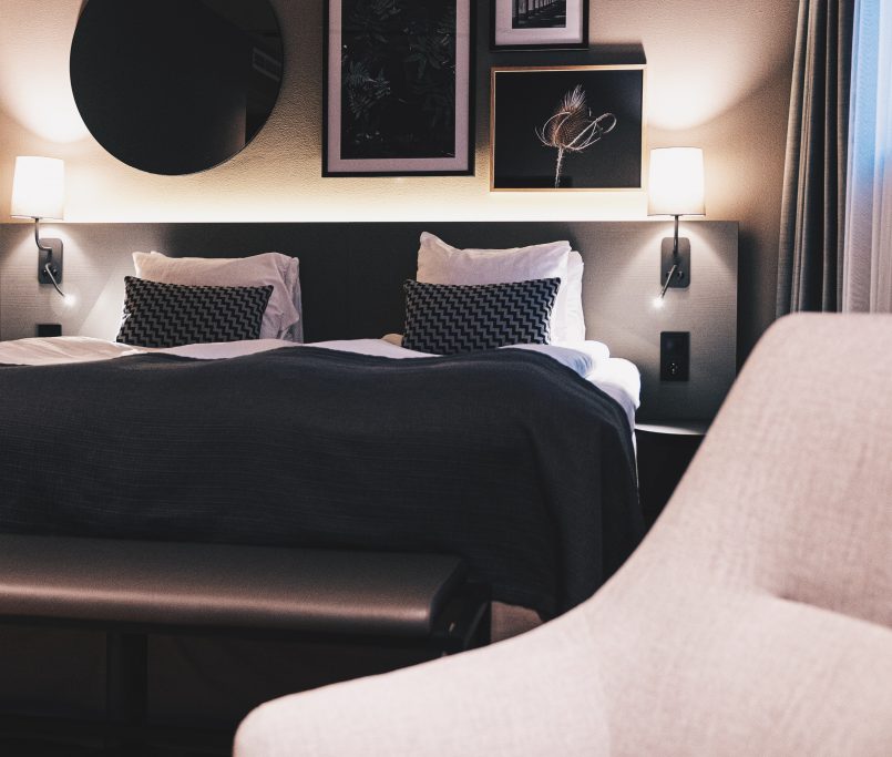 Paiements en Cryptomonnaie : Avantages et Limites à Connaître. Paiements en Cryptomonnaie : Avantages et Limites à Connaître. - RH Conciergerie Privée